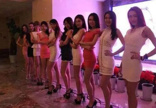 过程看你喜欢的特殊服务有多令人作呕PG电子麻将胡了2“私密影院”全(图3)