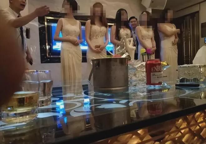 过程看你喜欢的特殊服务有多令人作呕PG电子麻将胡了2“私密影院”全(图7)